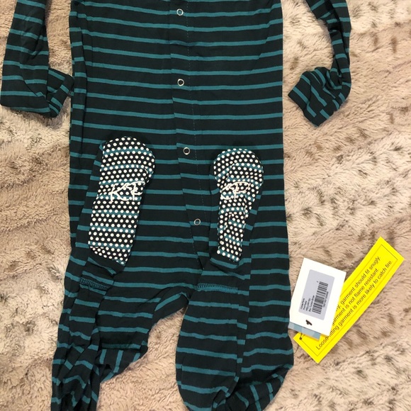 Kickee Boys size 5 tundra stripe - Picture 2 of 3